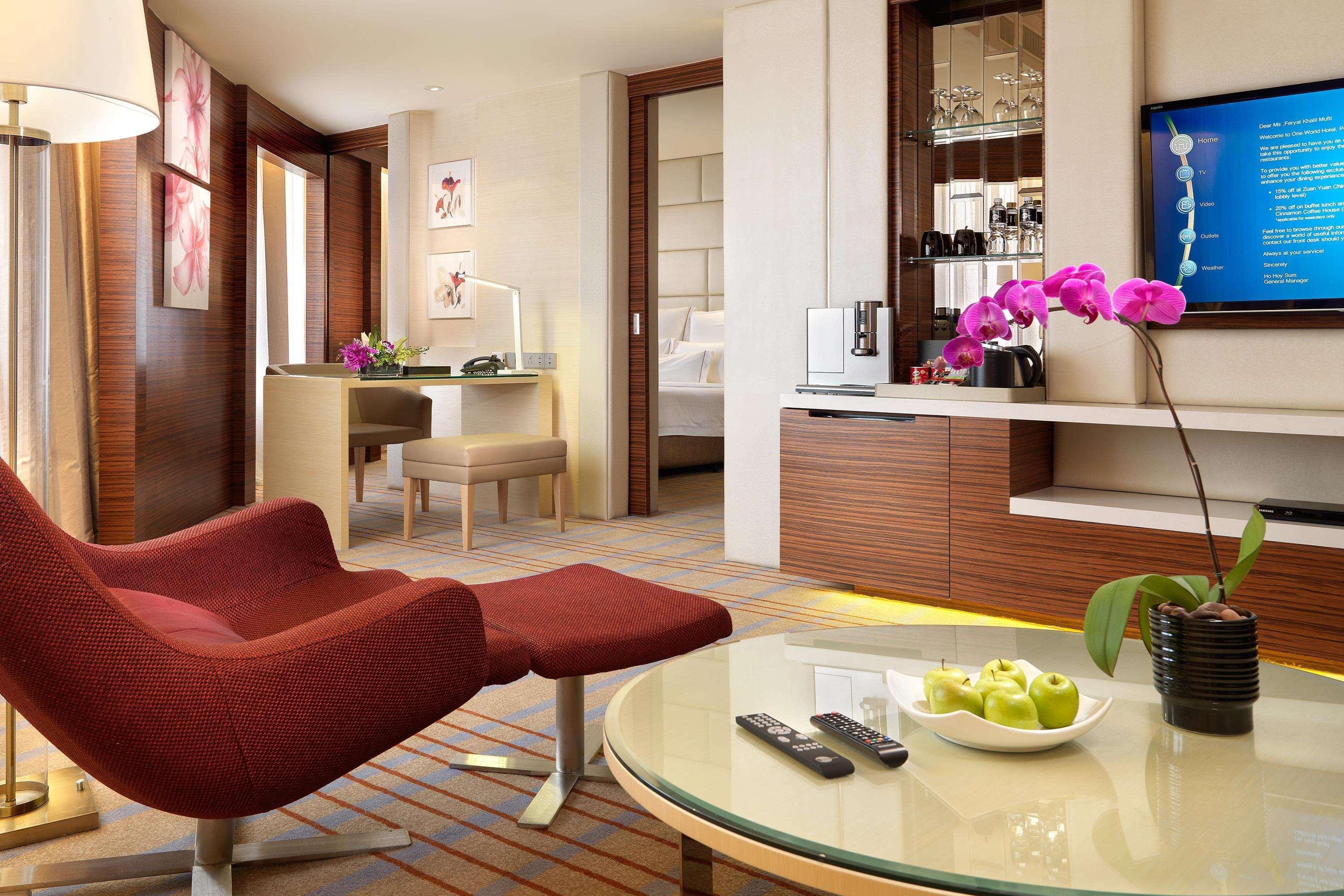 One World Hotel